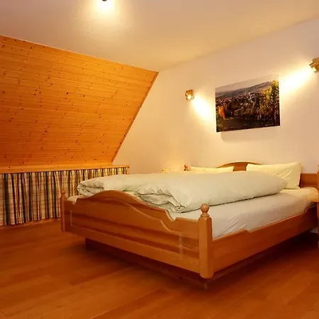 Дом отдыха Ferienhaus-winzerhaus Sasbach *