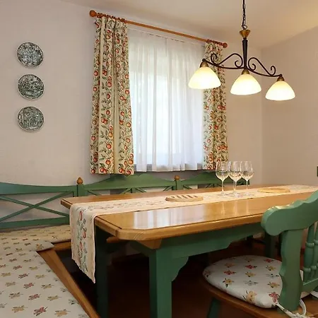 Ferienhaus-winzerhaus Sasbach Prázdninový dům *